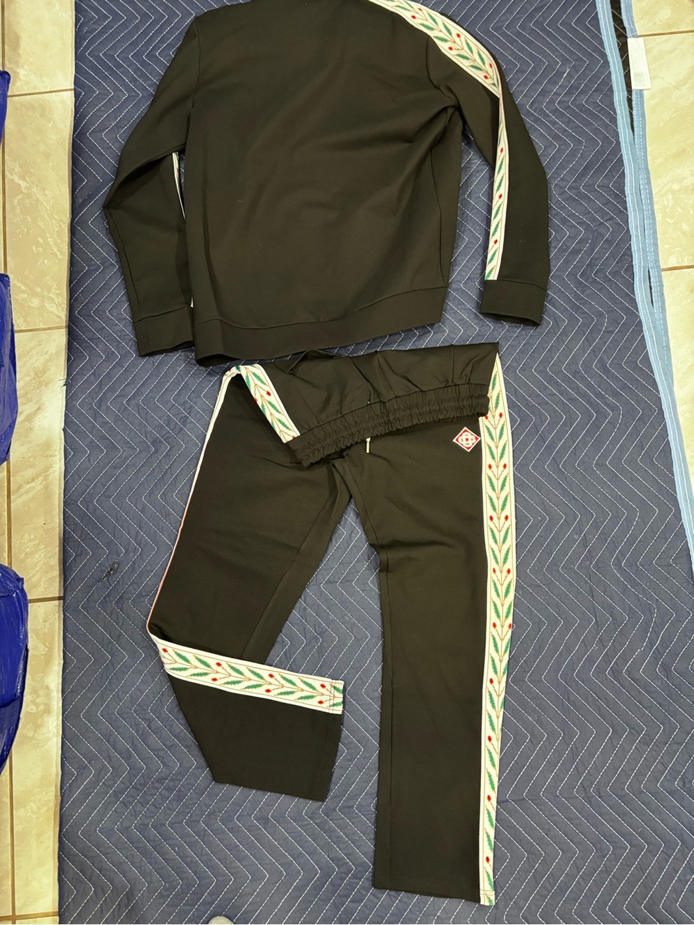 Casa Blanca tracksuit top and bottom Black and green with red - Picture 11 of 15